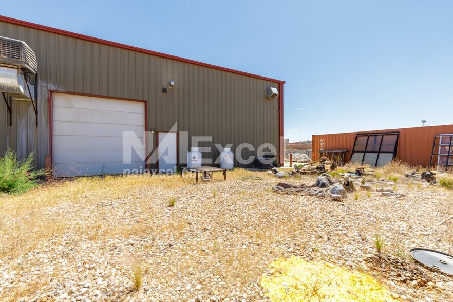 More Photos Of 1326 S 1900 E, Washington Warehouse For Lease