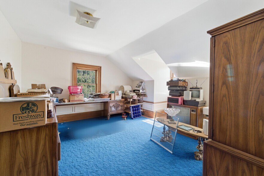 More Photos Of 2255 Ballston Ave, Saratoga Springs Restaurant For Sale