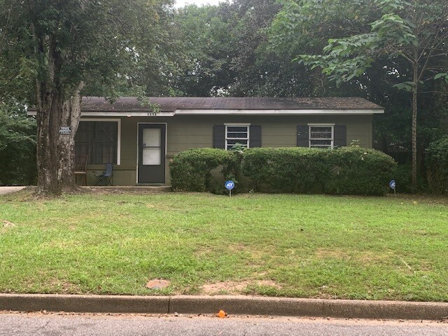 More Photos Of Downtown, Mobile Specialty For Sale