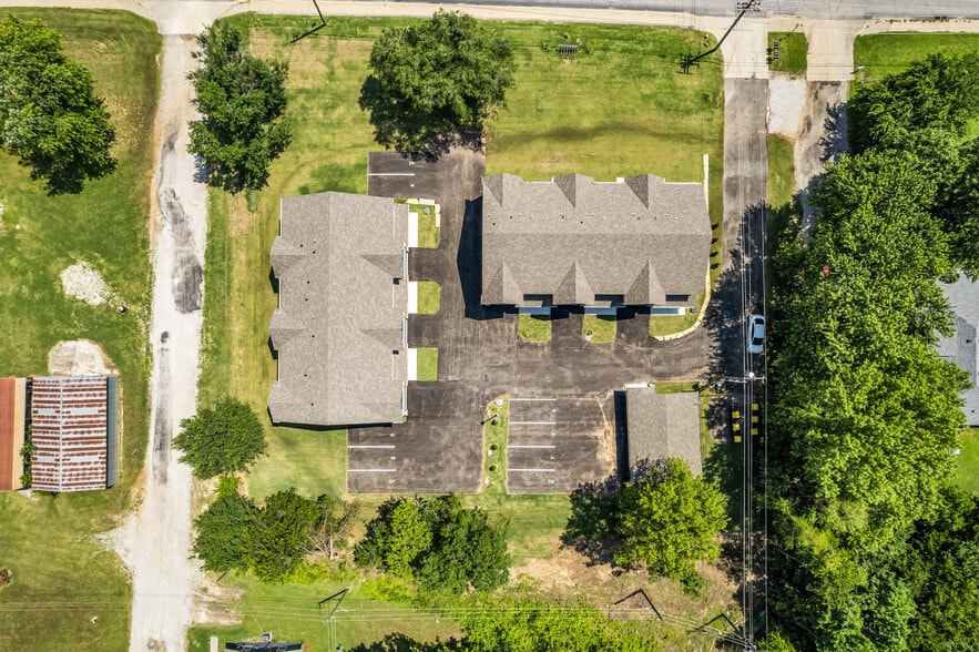 More Photos Of 28801 141st S st, Coweta Apartments For Sale