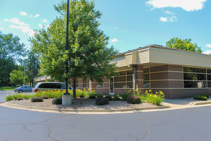 More Photos Of 3497 S 9th St, Kalamazoo Office For Lease