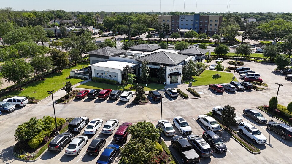 More Photos Of 3717 Township Ln, Missouri City Medical For Sale