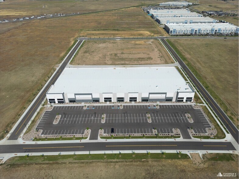 More Photos Of 3841 Vander Meer Dr, Loveland Industrial For Lease