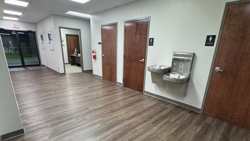 More Photos Of Unit 420, Oldsmar Light Distribution For Sale