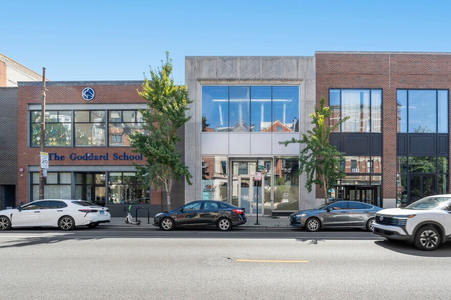 More Photos Of , Chicago General Retail For Sale