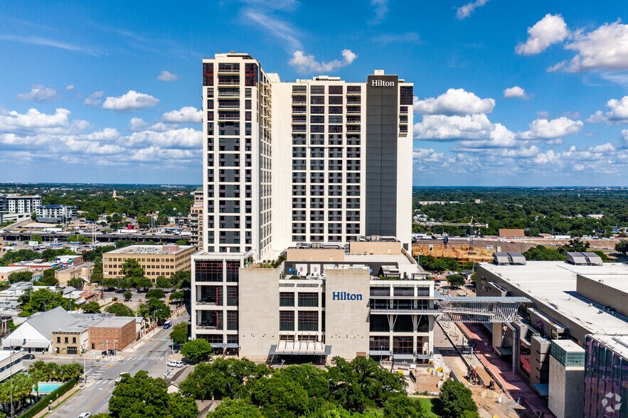 More Photos Of 509 E 5th St, Austin Hotel For Sale