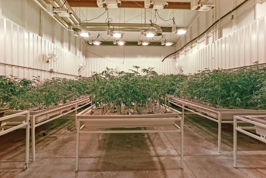 More Photos Of 12670 S Highway 48, Bristow Warehouse For Sale