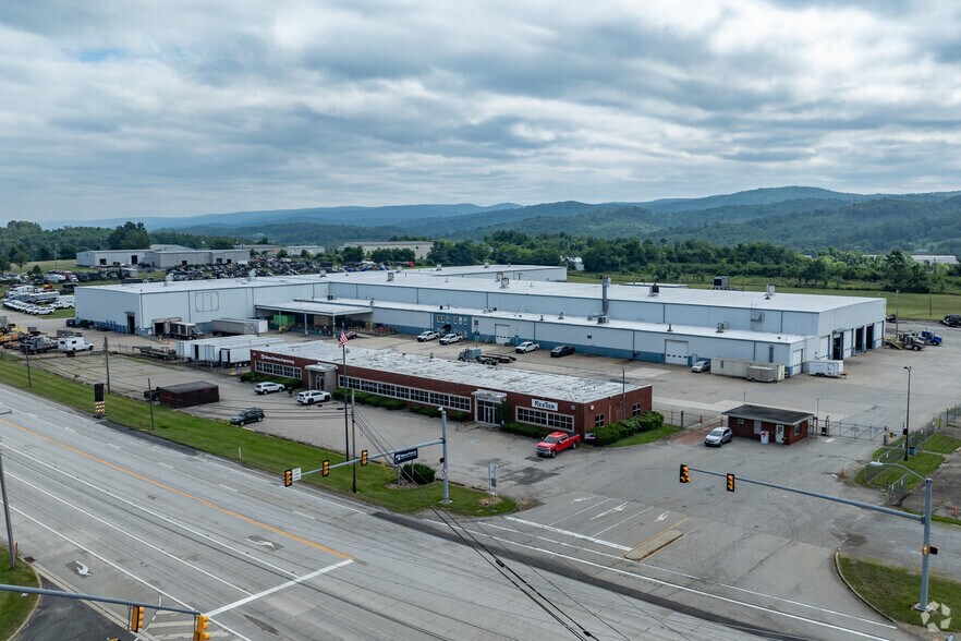 Primary Photo Of 2198 University Dr, Lemont Furnace Manufacturing For Sale