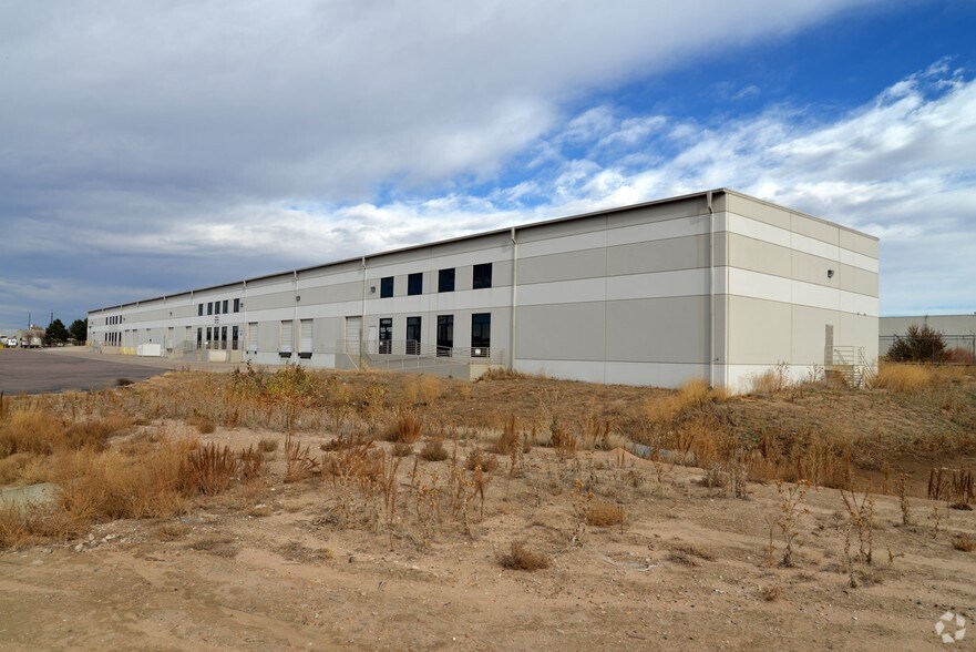 More Photos Of 4200 E 50th Ave, Denver Warehouse For Sale
