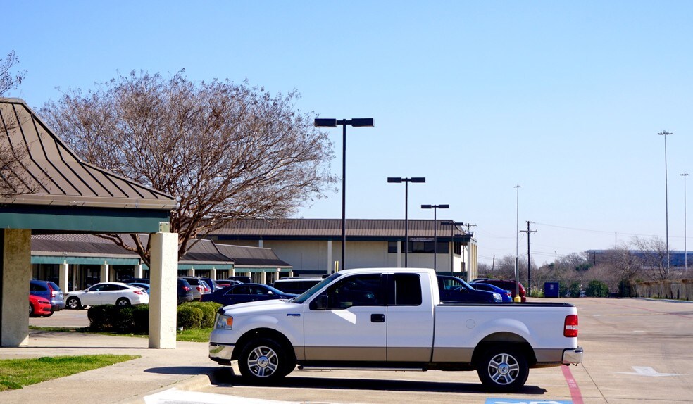 More Photos Of 3650 N Buckner Blvd, Dallas Storefront Retail Office For Sale