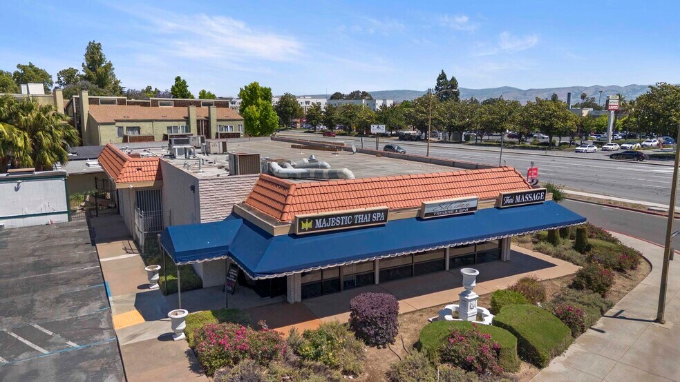 More Photos Of 1123-1125 Luchessi Dr, San Jose Freestanding For Sale