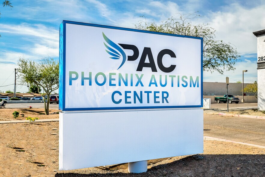 More Photos Of 2820 E Broadway Rd, Mesa Medical For Sale