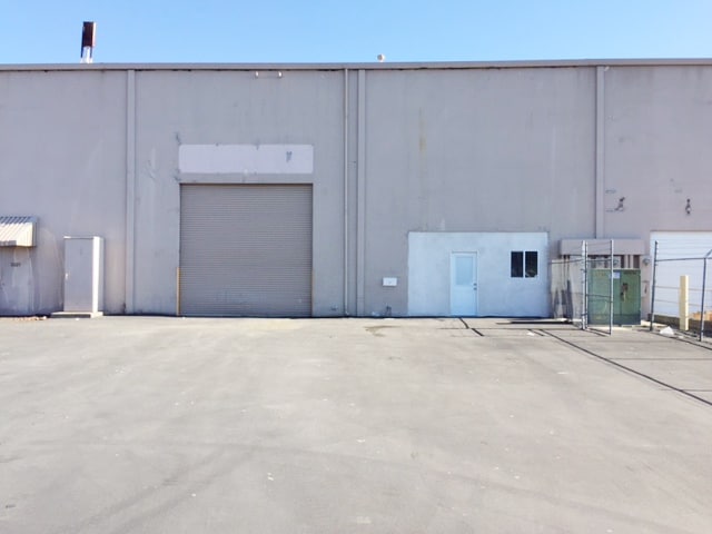 More Photos Of 3315-3319 Orange Grove Ave, North Highlands Warehouse For Lease