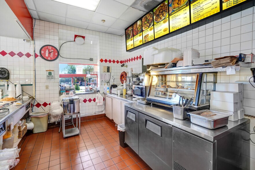 More Photos Of 1725 N Garvey Ave, Pomona Freestanding For Sale
