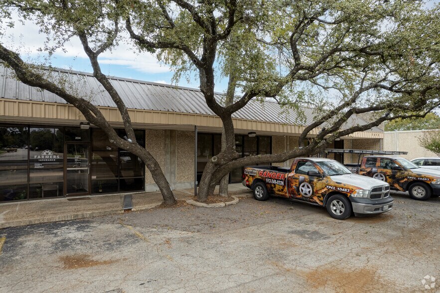 More Photos Of 7212 Mcneil Dr, Austin Unknown For Lease