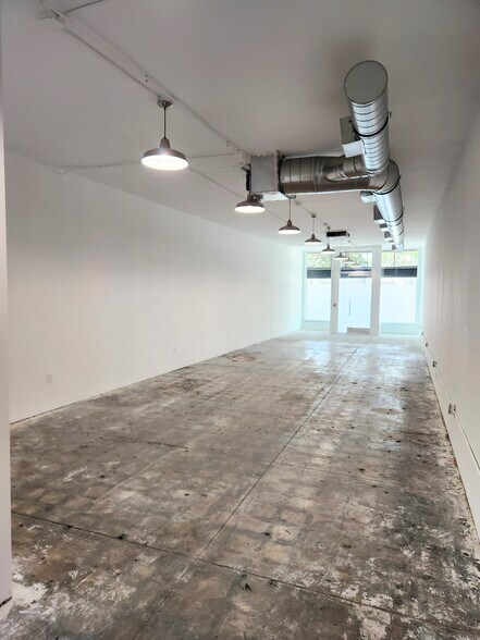 More Photos Of 774-780 N Virgil Ave, Los Angeles General Retail For Sale