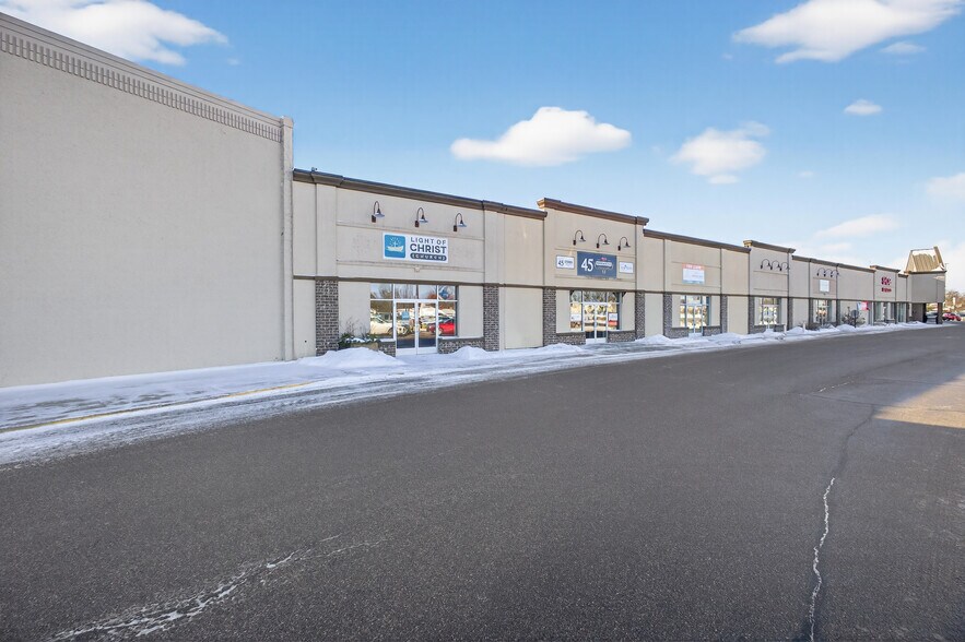 More Photos Of 1000 E Riverview Expy, Wisconsin Rapids Unknown For Lease