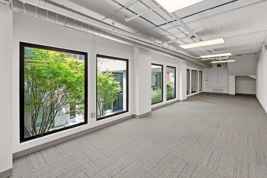 More Photos Of 1717 17th St, San Francisco Apartments For Lease