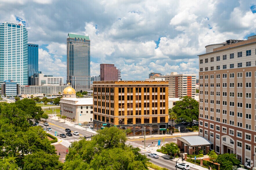 More Photos Of 320 W Kennedy Blvd, Tampa Office For Lease