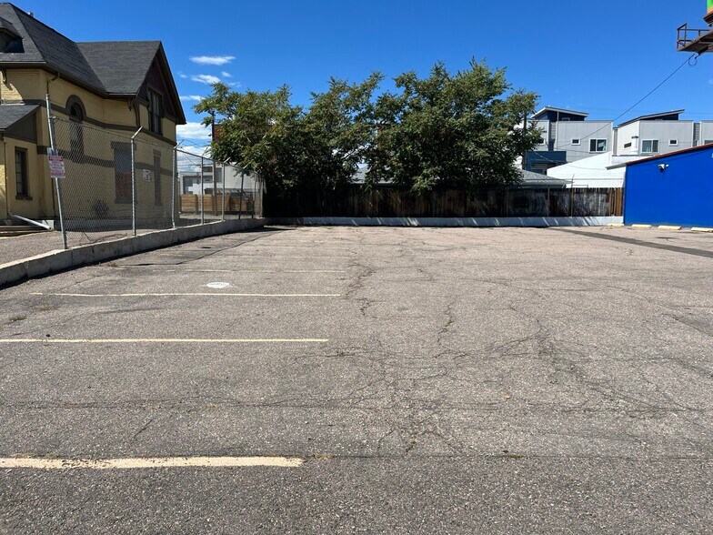 More Photos Of 1845 Federal Blvd, Denver Storefront Retail Office For Lease