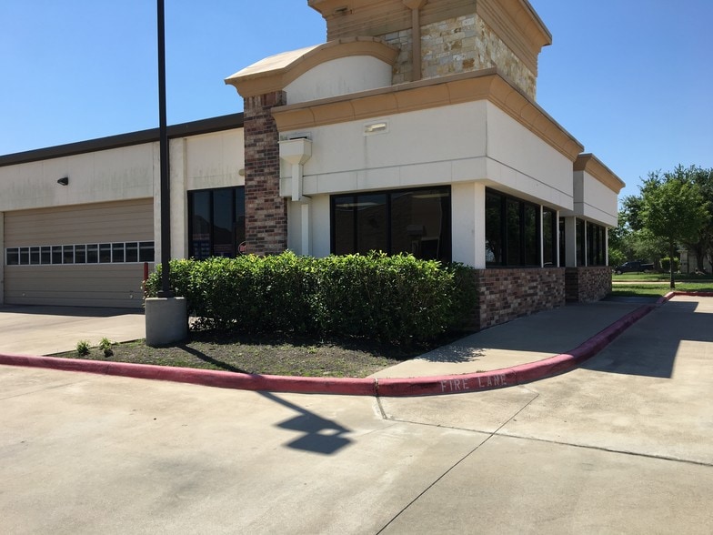 More Photos Of 5959 FM 1463 Rd, Katy Auto Repair For Lease