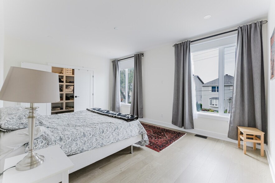 More Photos Of 62 Columbus Av, Ottawa Multifamily For Sale