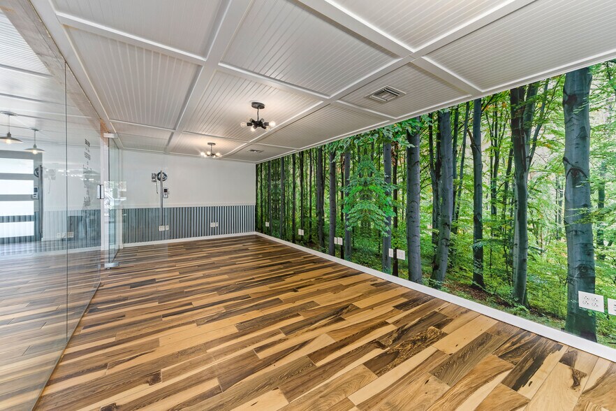 More Photos Of 2200 La Osa st, Tucson Light Distribution For Lease