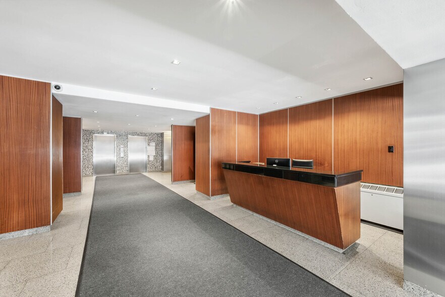 More Photos Of 155 E 55th St, New York Apartments For Lease