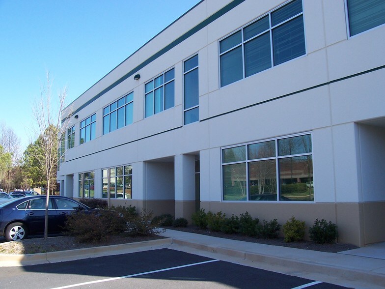 More Photos Of 2125 Barrett Park Dr NW, Kennesaw Office For Lease