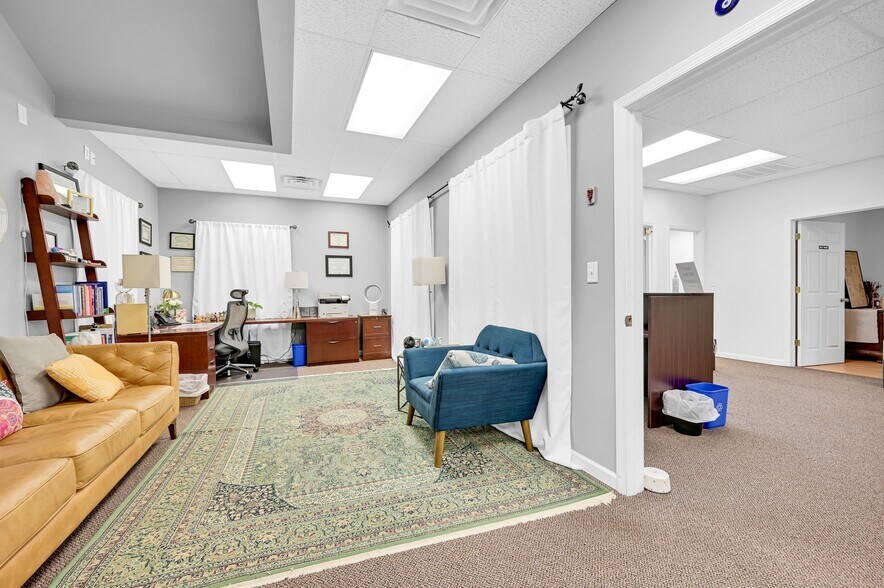 More Photos Of 21 Orchard St, Denville Medical For Lease