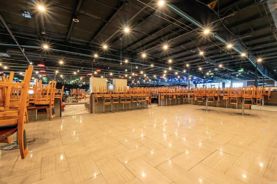 More Photos Of 8624 I 30, Little Rock Restaurant For Sale