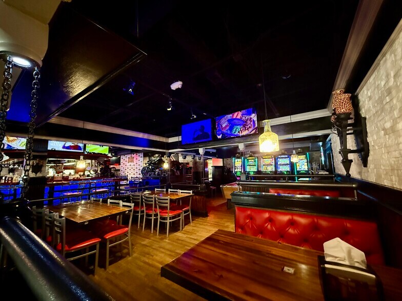 More Photos Of 6365 Peachtree Industrial Blvd, Atlanta Restaurant For Sale