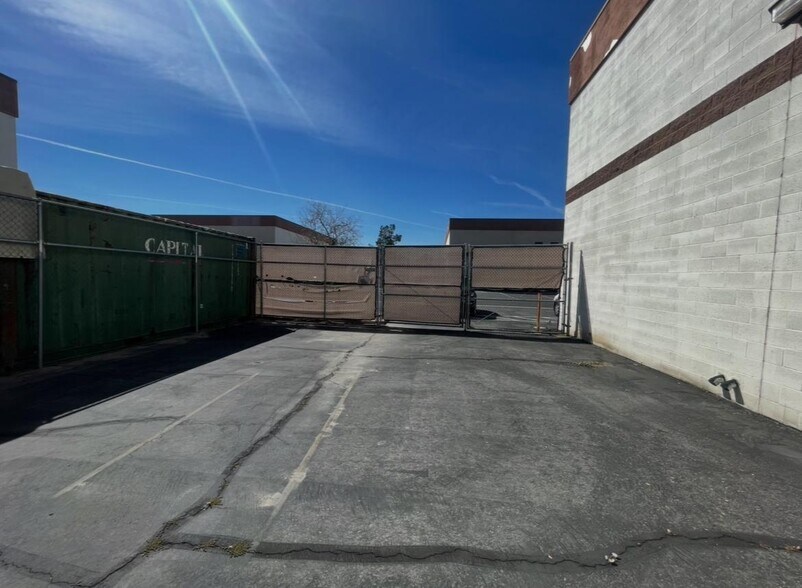 More Photos Of 3415 W Lake Mead Blvd, Las Vegas Warehouse For Sale