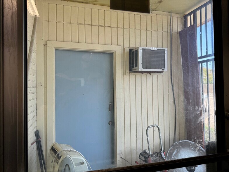 More Photos Of 315 N Bell Blvd, Cedar Park Restaurant For Lease