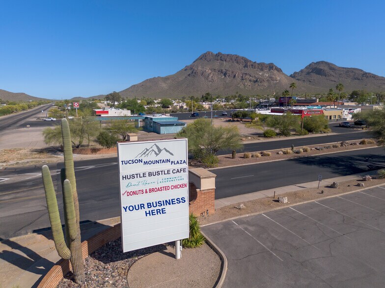 More Photos Of 5975 W Western Way Cir, Tucson Unknown For Lease