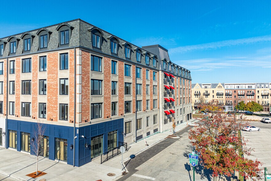 More Photos Of 225 Canal St, Lemont Apartments For Lease