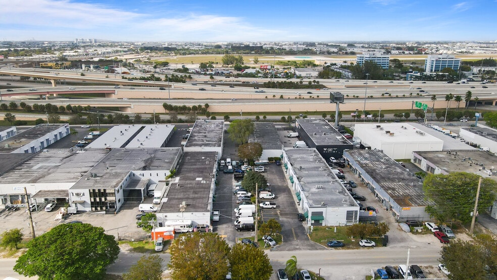 More Photos Of 7403 NW 7th St, Miami Unknown For Lease