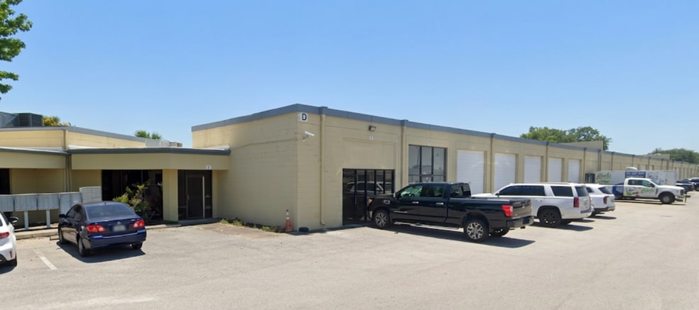 Primary Photo Of 3500 Aloma Ave, Winter Park Warehouse For Lease