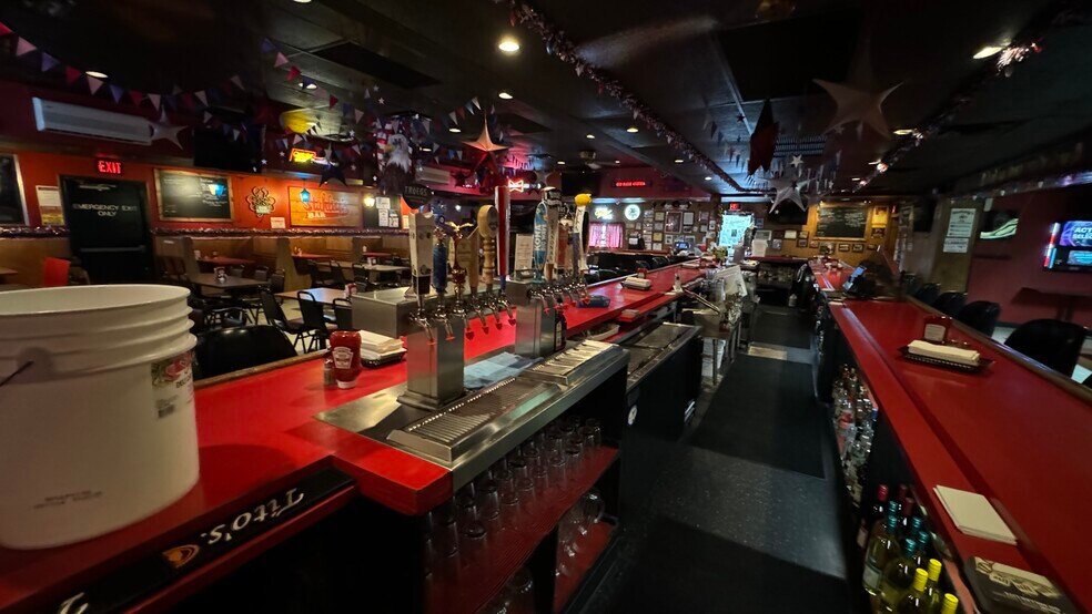 More Photos Of 1824-1826 Hanover Ave, Allentown Restaurant For Sale