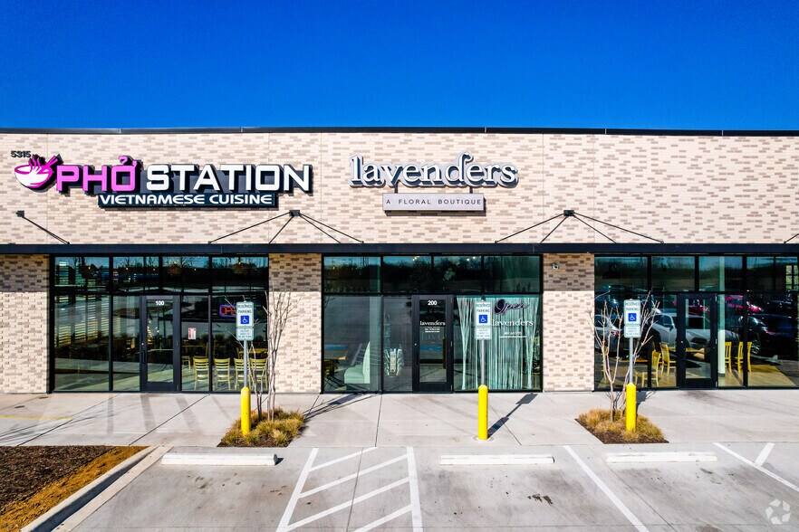 More Photos Of 2900 Pleasant Valley, Sachse Storefront For Lease