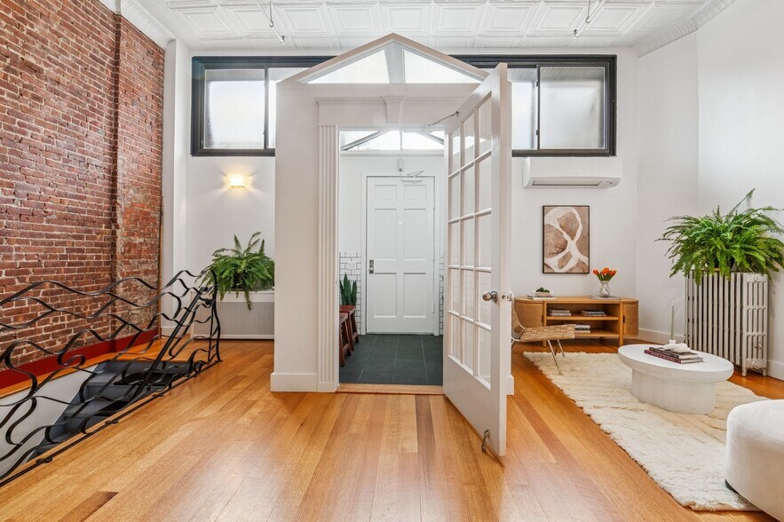 More Photos Of 725 Union St, Brooklyn Apartments For Sale