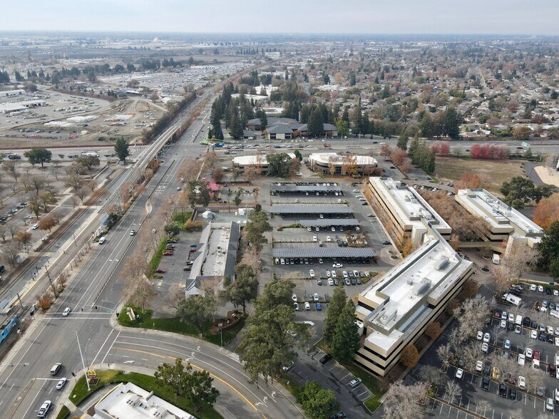 More Photos Of 8887 Folsom Blvd, Sacramento Unknown For Lease