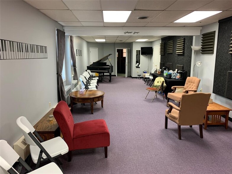 More Photos Of 255 Washington St, Binghamton Religious Facility For Sale