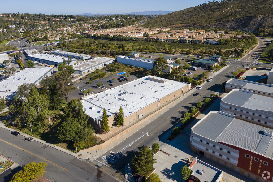 More Photos Of 1740 La Costa Meadows Dr, San Marcos Showroom For Lease