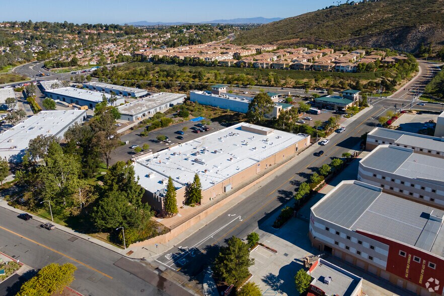 More Photos Of 1740 La Costa Meadows Dr, San Marcos Showroom For Lease