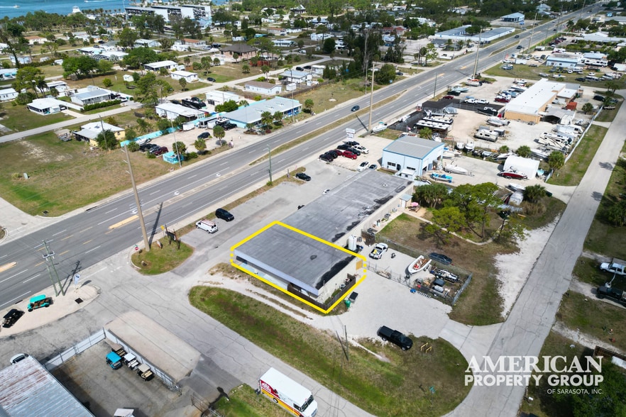More Photos Of 3285 Placida Rd, Englewood Storefront Retail Office For Sale