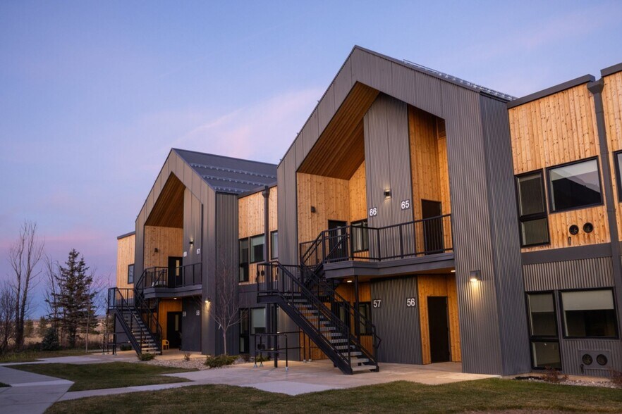 More Photos Of 100 E Homestead Dr, Victor Apartments For Sale