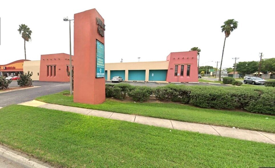 More Photos Of 2917 N 23rd St, McAllen Medical For Lease