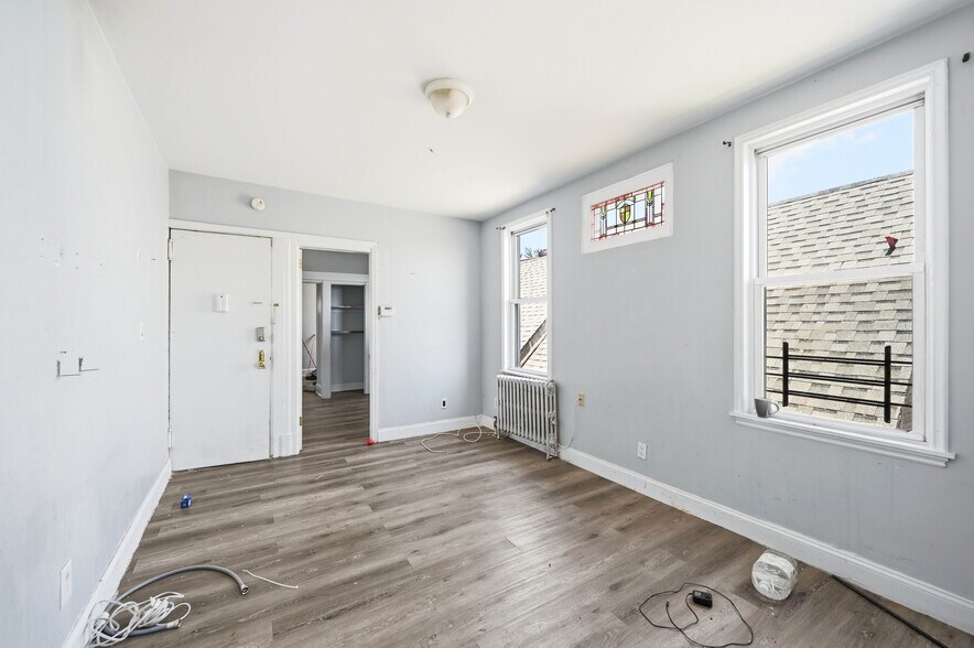 More Photos Of 4 Convent Ave, Yonkers Apartments For Sale