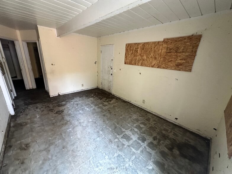 More Photos Of 2611 Alma St, Palo Alto Apartments For Sale